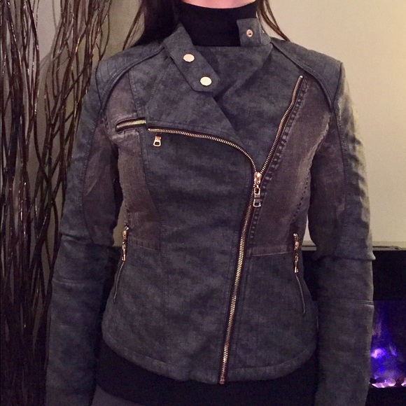 Jacket - Picture 8 of 8